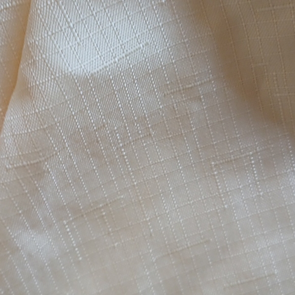 Yellow Tablecloth - Picture 2 of 6